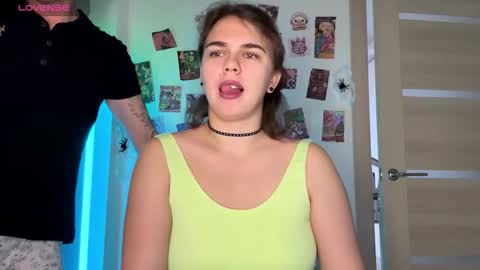 melody_song online show from October 30, 7:20 am