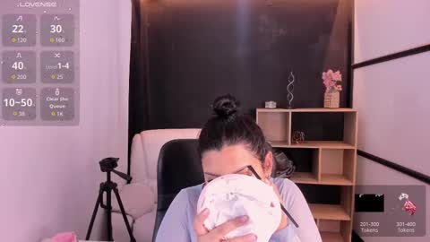 melodysnow online show from November 13, 8:44 pm