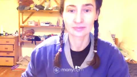 Snapshot of memorningdew chatting on January 18, 5:52 am Yummygirl online show from January 18, 5:52 am