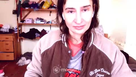 Yummygirl online show from February 23, 6:15 am