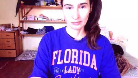 Snapshot of memorningdew chatting on November 1, 6:56 am Yummygirl online show from November 1, 6:56 am