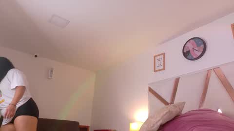  Memphis Williams  online show from September 9, 2:44 am