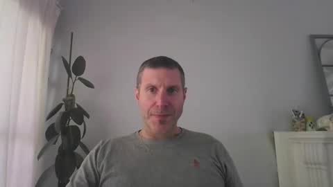 menotista online show from December 2, 5:55 pm