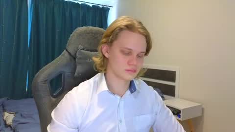 Mickey online show from March 8, 4:45 am