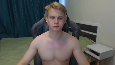 Mickey online show from December 17, 8:54 am