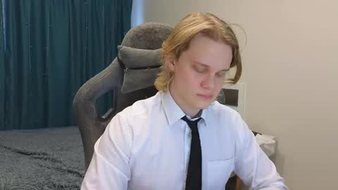 Mickey online show from February 12, 4:33 am