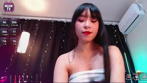 meowkami online show from November 30, 11:45 pm