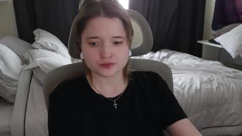 meowme online show from March 12, 10:19 am