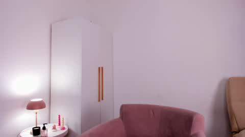 Lina online show from January 27, 7:45 am