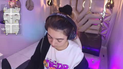    online show from September 12, 7:49 pm