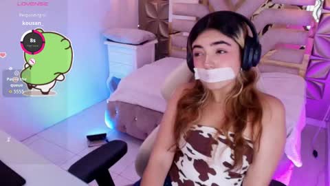    online show from October 4, 10:29 pm