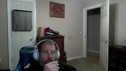 mercer1977 online show from May 23, 6:26 pm