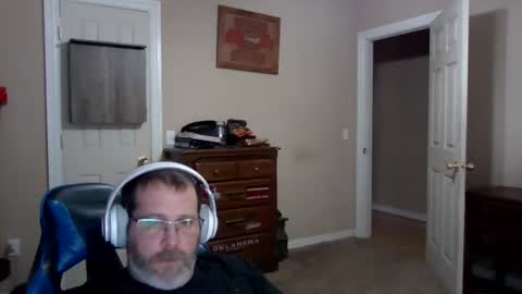 mercer1977 online show from November 26, 2:47 pm