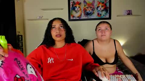 CRISTI AND MEREDIT online show from February 18, 3:17 am