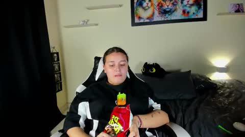 CRISTI AND MEREDIT online show from February 20, 6:19 am