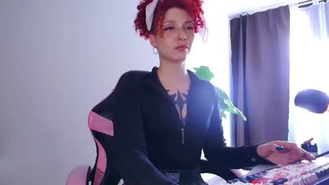 Miss Freckles online show from July 23, 7:00 pm