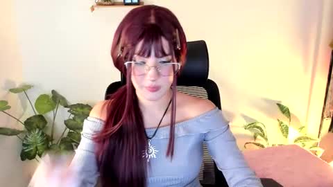 laura 3 i am independent model online show from September 25, 1:45 am