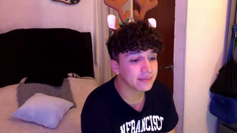 merlyn_0005 online show from December 3, 9:48 pm