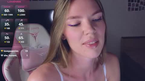 Susan online show from December 23, 5:00 pm