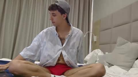 Mark online show from March 12, 2:21 pm