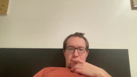 metallica92786 online show from February 19, 4:23 am