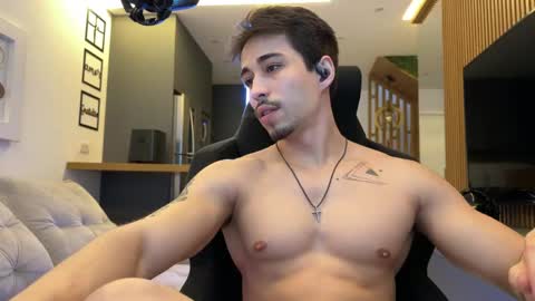 mettew22cm online show from April 15, 8:42 pm