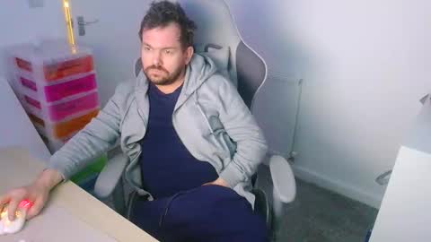 mg-of online show from December 16, 8:20 am