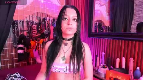 mhannia_bdsmpri online show from May 18, 5:46 am