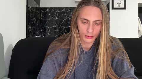 Misha online show from February 22, 6:54 pm