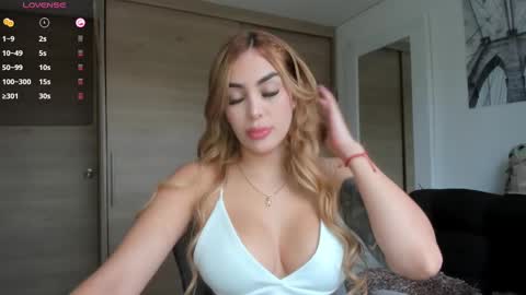 mi suk1 online show from February 14, 7:44 pm