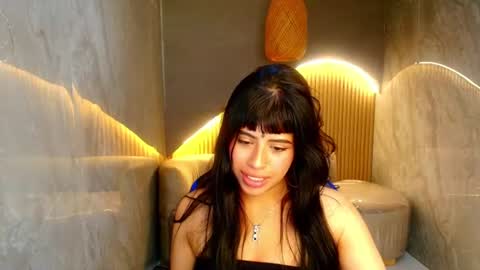 Mia  online show from June 16, 8:13 pm