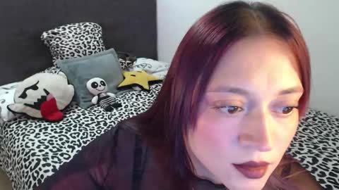 mia online show from September 30, 11:04 pm