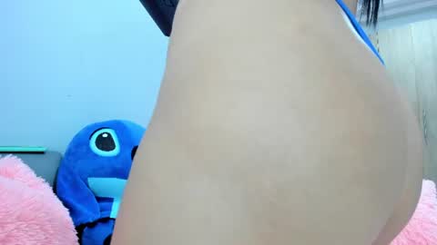 mia_belmonte online show from July 22, 8:33 pm