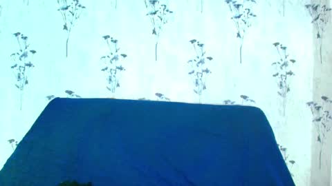 Mia  online show from March 10, 3:09 pm