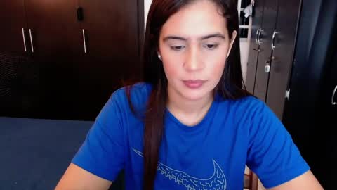 Snapshot of mia_danielsx chatting on December 7, 2:58 am Mia online show from December 7, 2:58 am