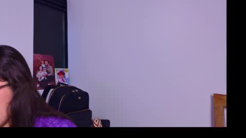 Mia online show from March 19, 7:25 am