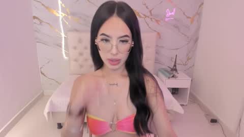    online show from November 19, 12:37 pm