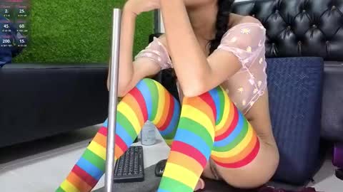 Mia K online show from October 25, 12:17 pm