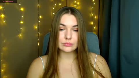mia_lemm online show from October 17, 7:56 am