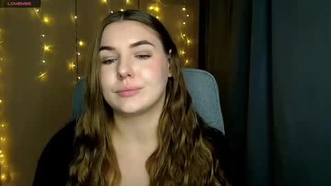 mia_lemm online show from October 30, 8:48 am