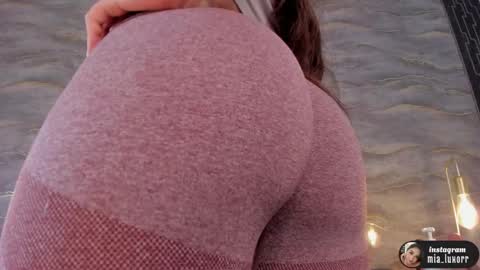 mia_luxor online show from May 26, 1:06 pm