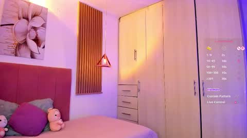 Mia Nevaeh - follow me online show from November 25, 9:24 pm