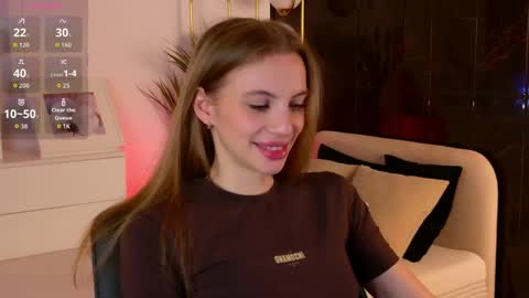 Mia online show from March 6, 7:29 am