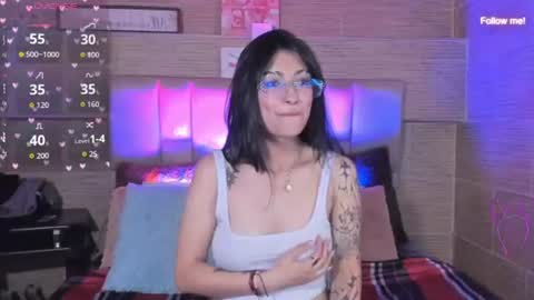 Mia online show from July 13, 3:21 am