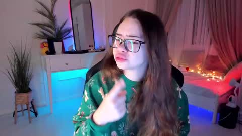 VixenMia online show from February 10, 3:24 am