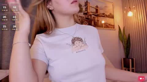 Mia White  online show from March 10, 12:38 pm