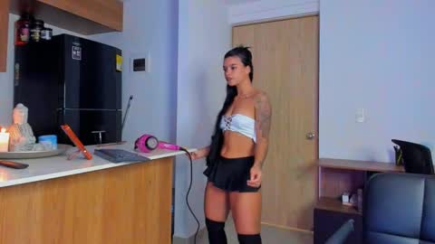    online show from May 21, 11:55 pm