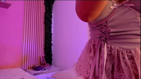 mia_zafir online show from November 22, 3:27 am