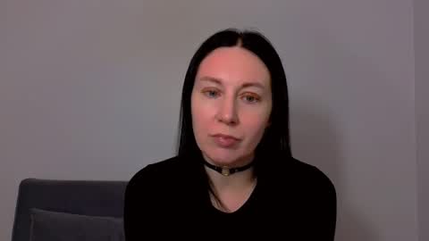 Mia online show from February 16, 6:17 pm