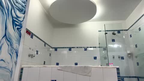 miaandluciferxxx online show from February 2, 11:53 pm